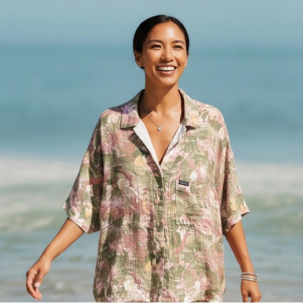 COLUMBIA Short sleeve beach t shirt button up size large